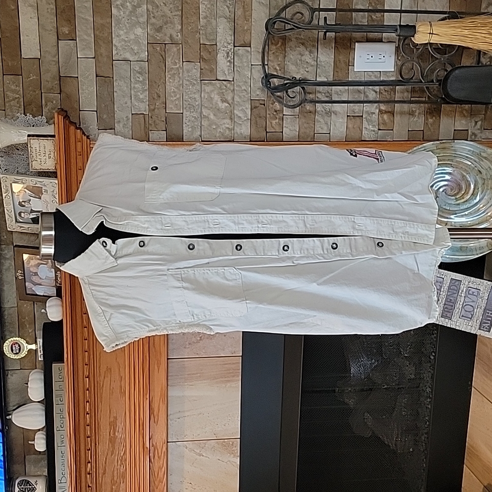 Harley-Davidson Cream Sleeveless Button Down Shirt